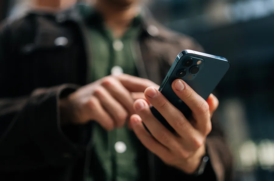 Nahaufnahme eines Smartphones.